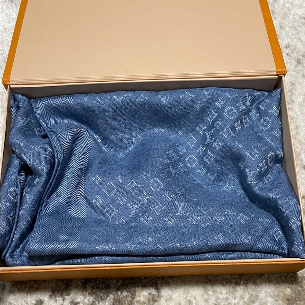 Louis Vuitton Denim Blue Monogram Shawl